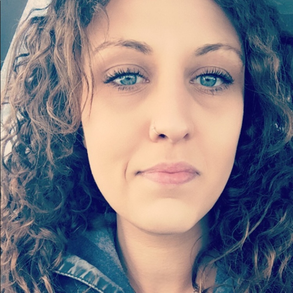 Meet your Posher, Kathryn